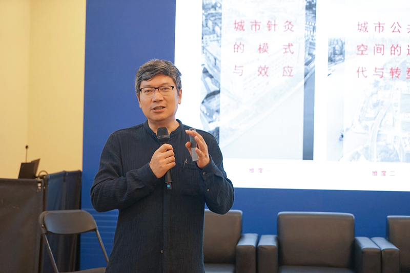 主编章明   本文图片由出版社提供